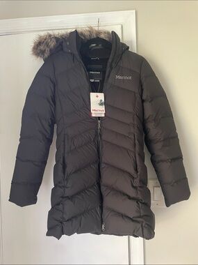 NWT MARMOT Women's Size XS MONTREAL Black Puffer DOWN Coat w/ Faux Fur Hood